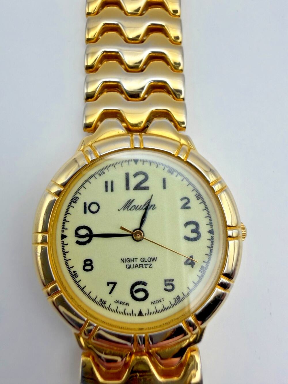 Vintage Moulin Night Glow Quartz Ladies Watch 33mm Gold Tone Cream Dial Japan